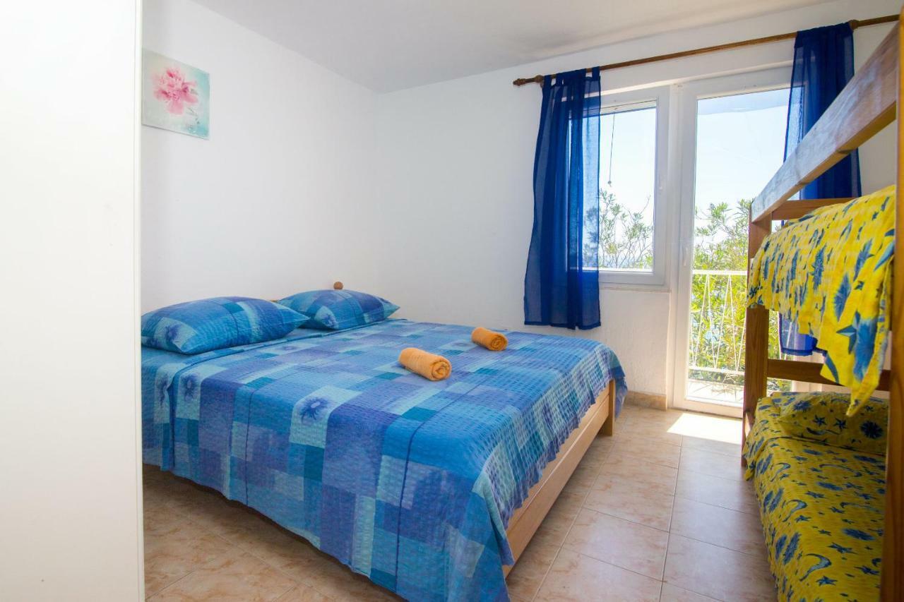 Apartments Robinzon Petar Gdinj Exterior photo